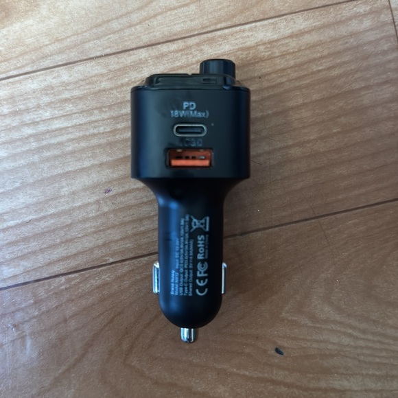 Nulaxy Bluetooth 5.0 FM Transmitter for Car, QC3.0 & USB-C PD 18W - Picture 4 of 5